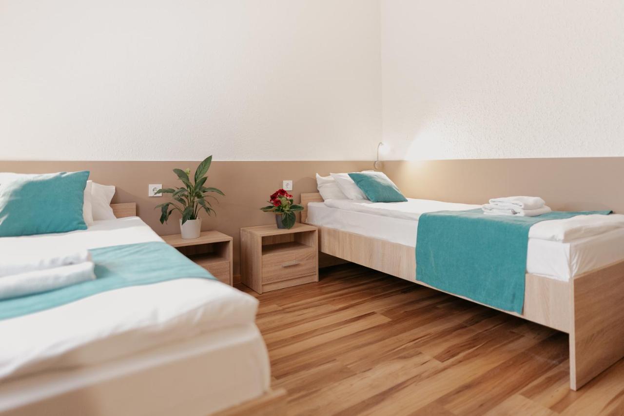 Homoky Hotels Bestline Hotel บูดาเปสต์ ภายนอก รูปภาพ