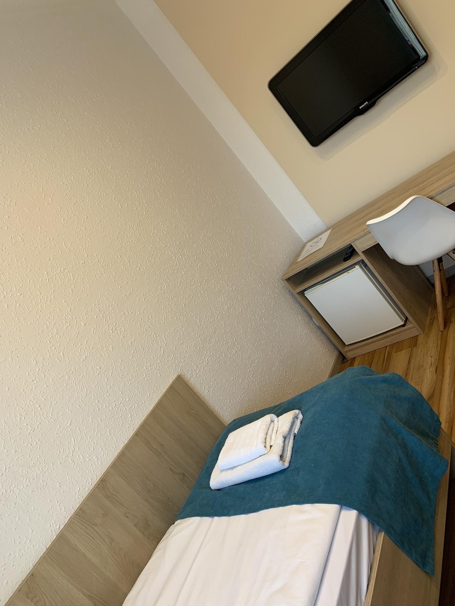 Homoky Hotels Bestline Hotel บูดาเปสต์ ภายนอก รูปภาพ